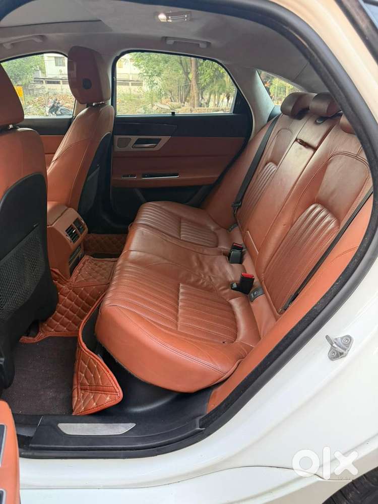Jaguar Xf 2.0 Petrol Portfolio, 2017, Petrol