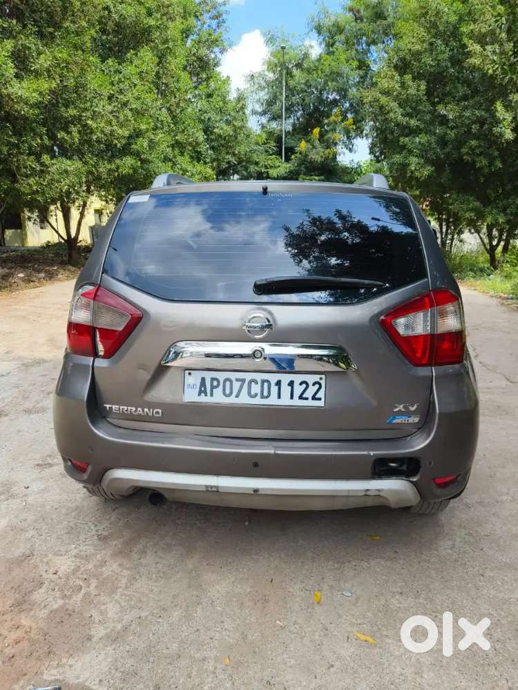 Nissan Terrano 2014 Diesel 160000 Km Driven