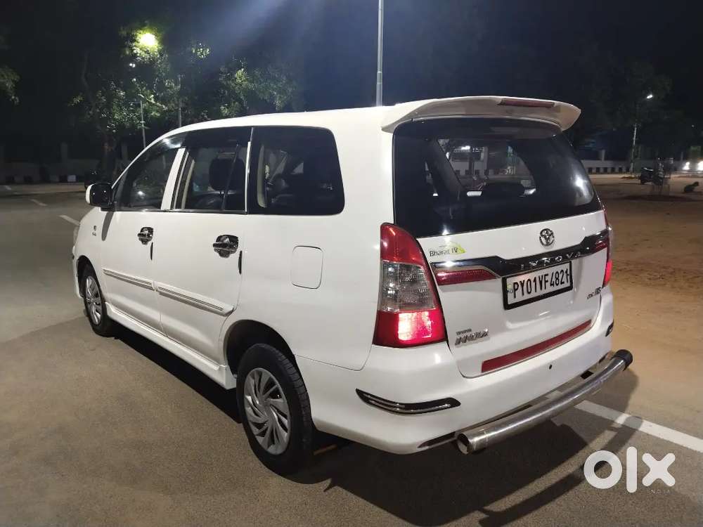 Toyota Innova 2.5 G4 2016 Diesel 8 Seater