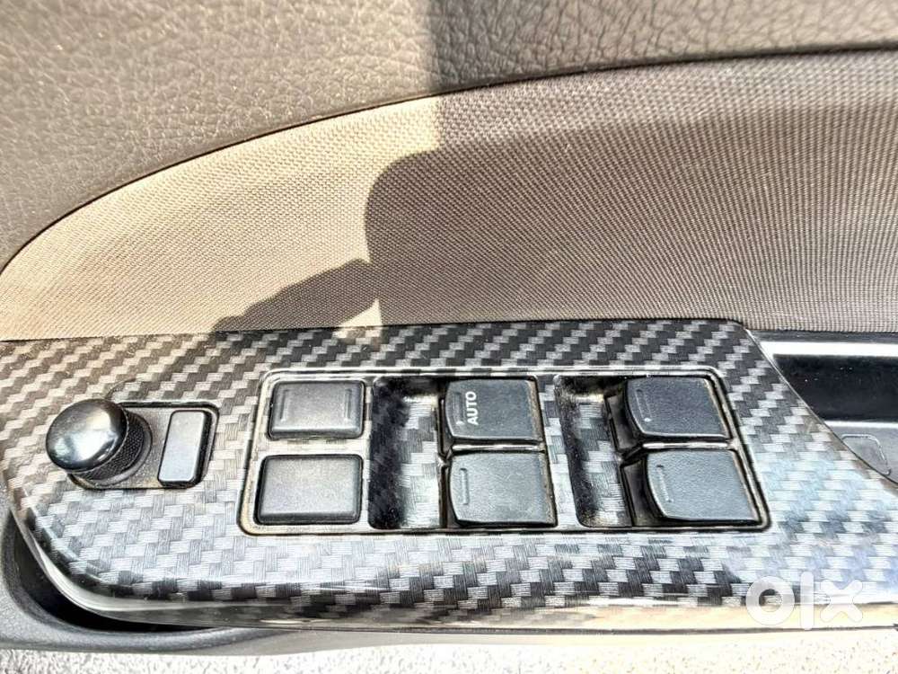 Maruti Suzuki Swift Amt Vvt Vxi, 2016, Petrol