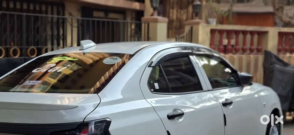 Swift Dezire Tour S Petrol For Sale Along With Emi