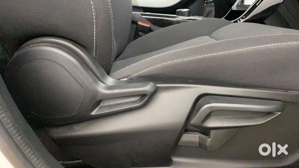 Tata Nexon Creative 1.2 Revotron Petrol 6 Mt, 2024, Petrol