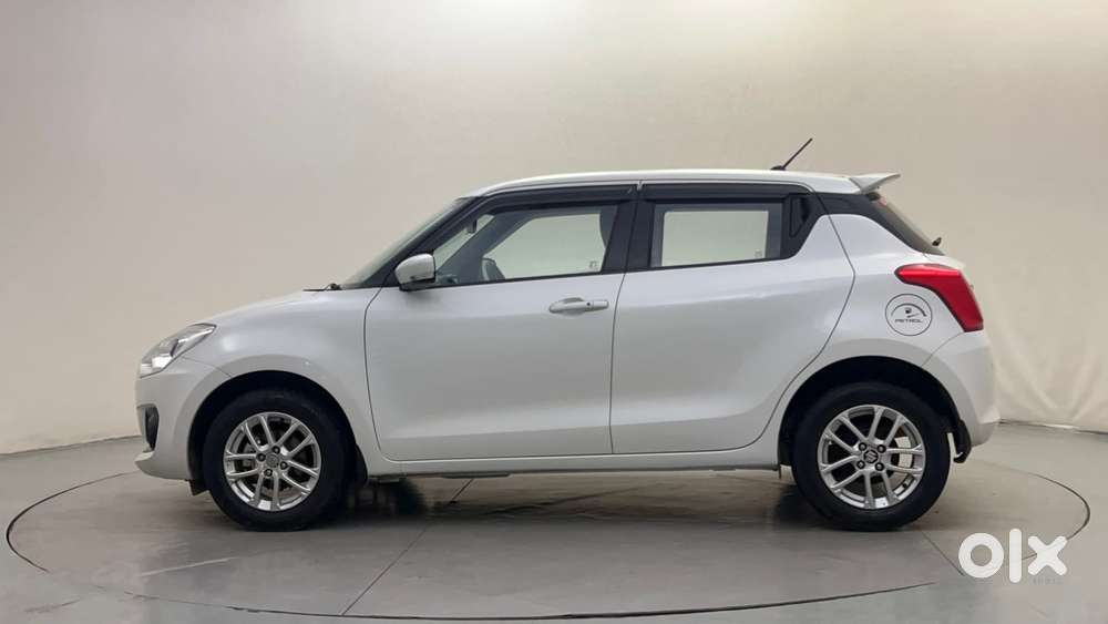 Maruti Suzuki Swift Amt Zxi, 2022, Petrol
