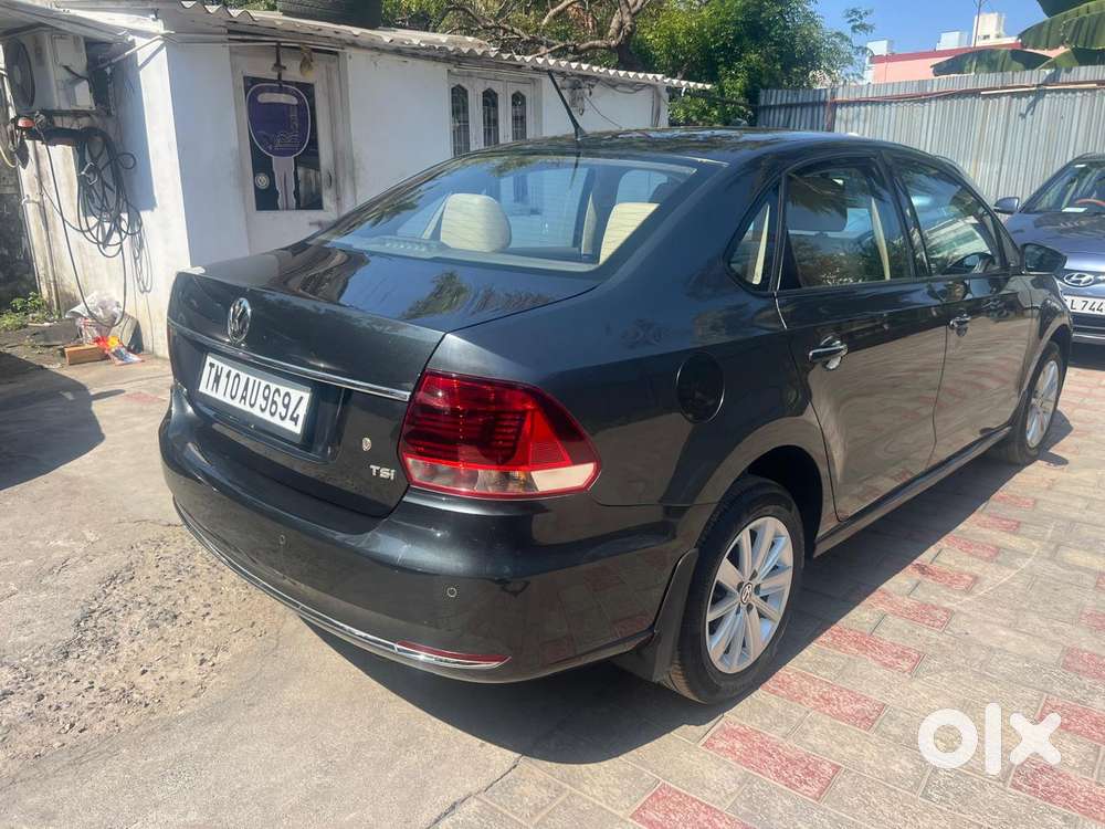 Volkswagen Vento 1.2 Tsi Highline Plus At, 2016, Petrol