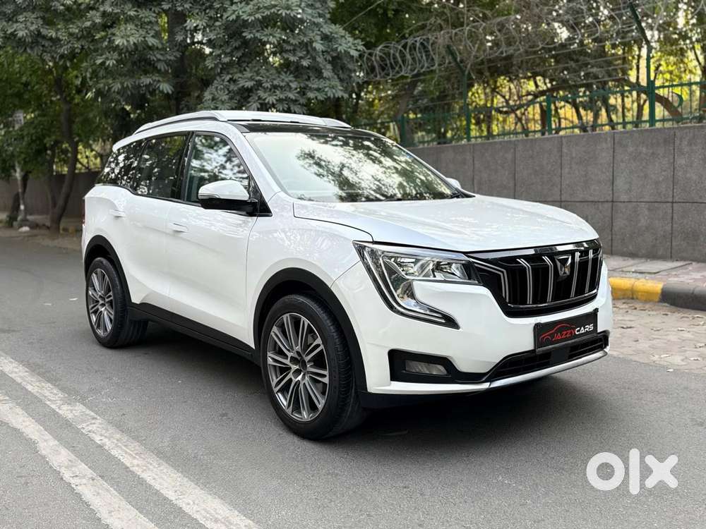 Mahindra Xuv700 2.0 Ax 3 Petrol At 5 Str, 2022, Petrol