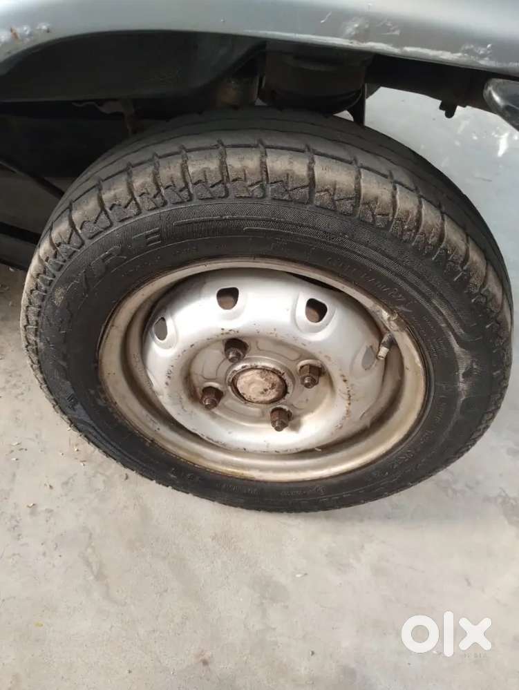 Maruti Suzuki  2001  5speed
