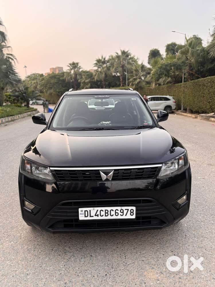 Mahindra Xuv300 W4, 2023, Cng & Hybrids