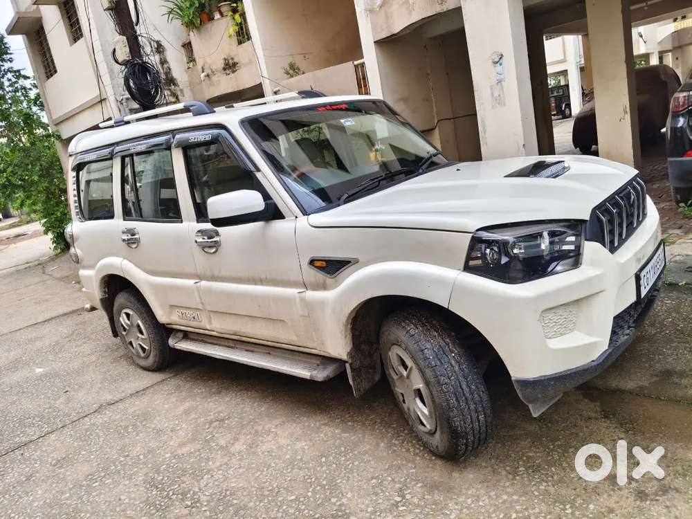 Mahindra Scorpio 2016 Diesel 100000 Km Driven