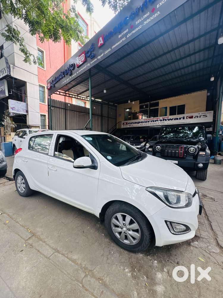 Hyundai I20 Sportz 1.4 Crdi 6 Speed Bs-iv, 2013, Diesel