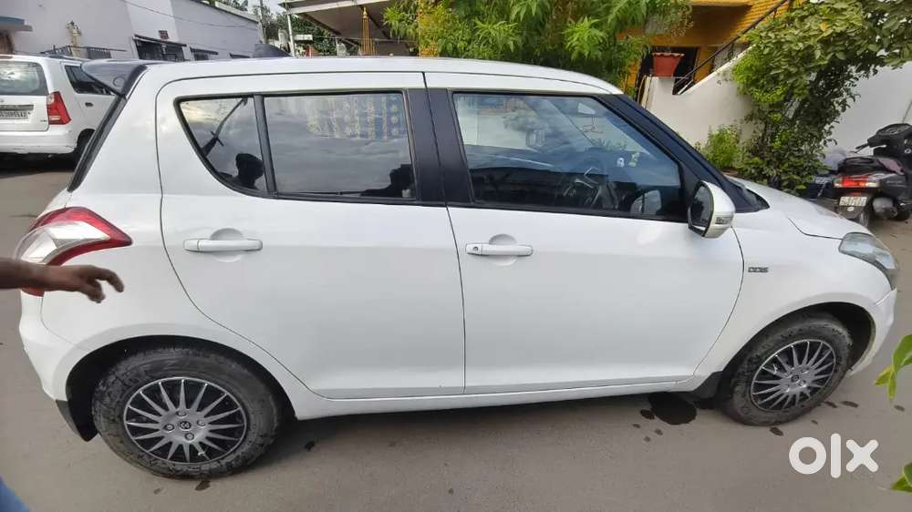 Maruti Suzuki Swift 2016 Vdi Owned By Teacher