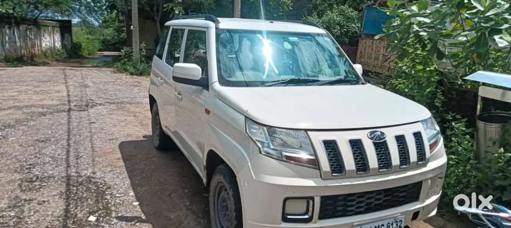 Mahindra Tuv 300 2018 Model