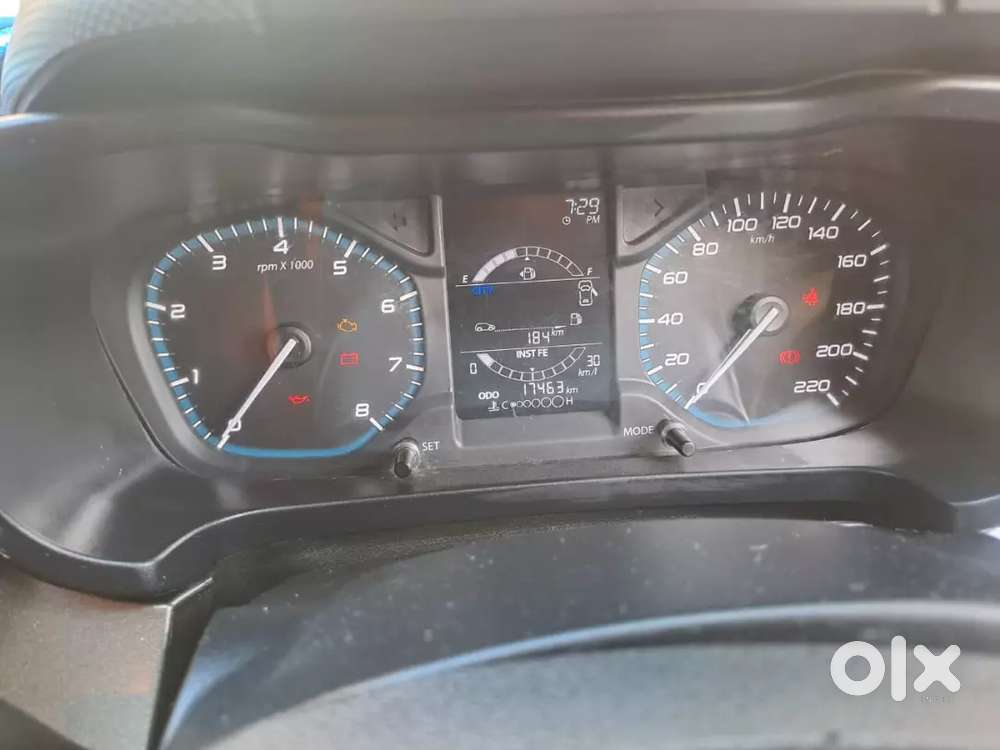 Tata Altroz 2024 Petrol 17000 Km Driven