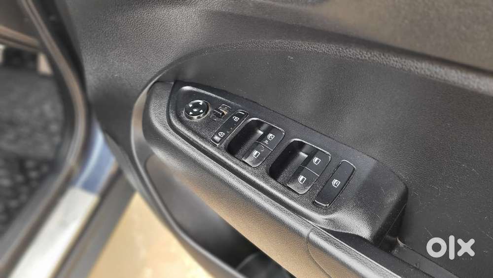 Hyundai Venue, 2020, Cng & Hybrids