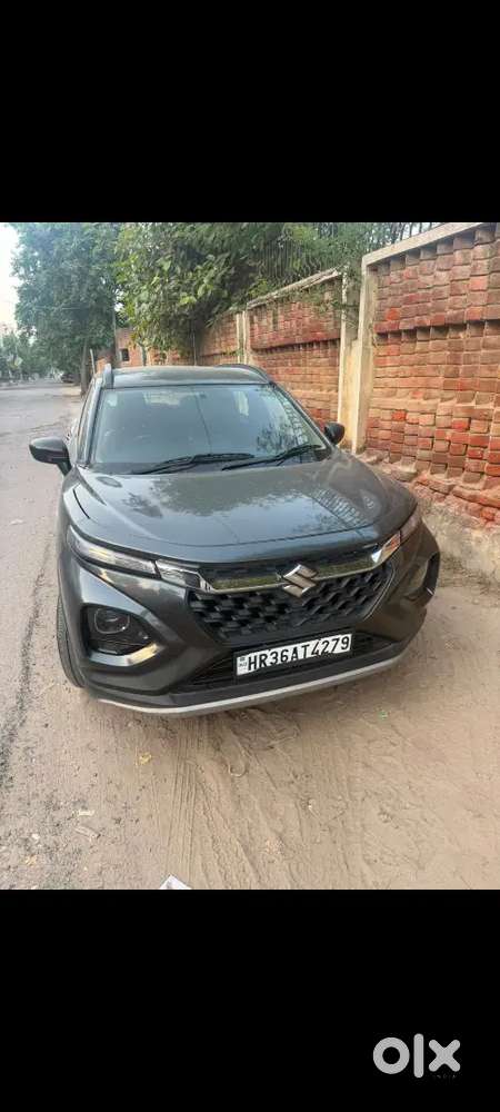 Maruti Suzuki Fronx Sigma 2025