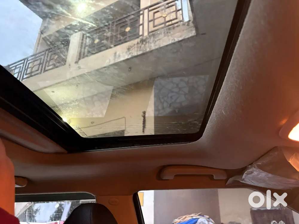 Mahindra Xuv300 W8 2020 February Ki H