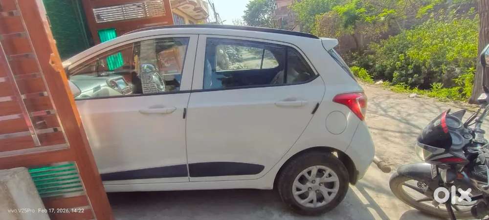 Hyundai Grand I10 Sportz Petrol