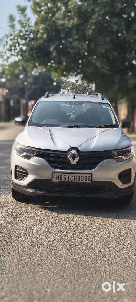Renault Triber Rxl, 2022, Petrol