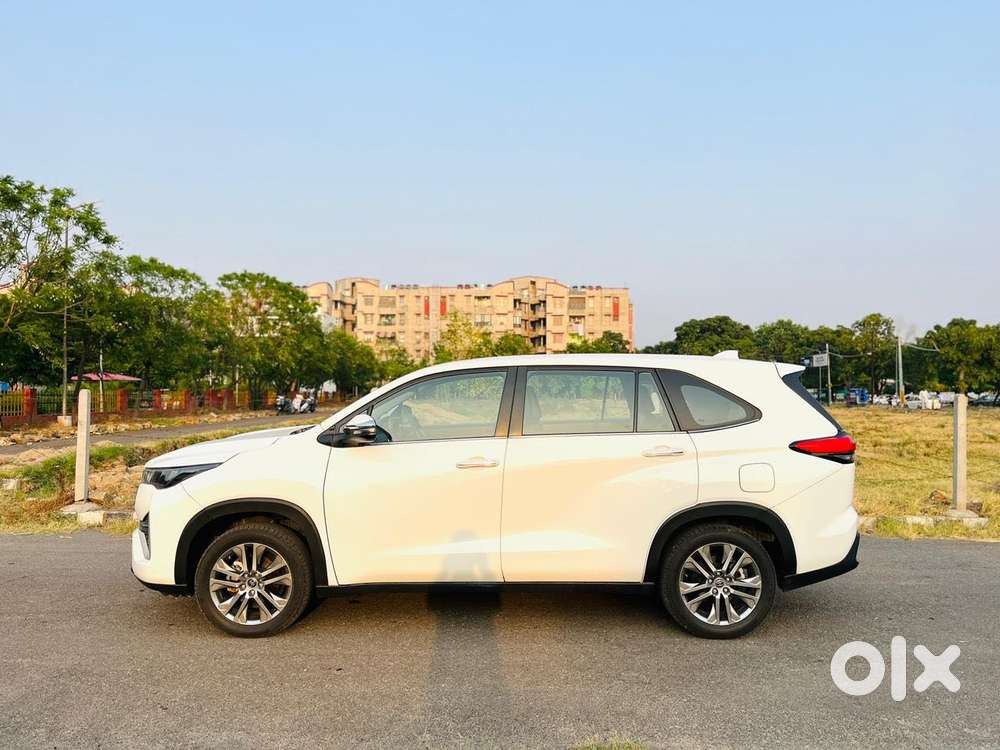 Toyota Innova Hycross 2.0 Gx 7 Str, 2024, Petrol