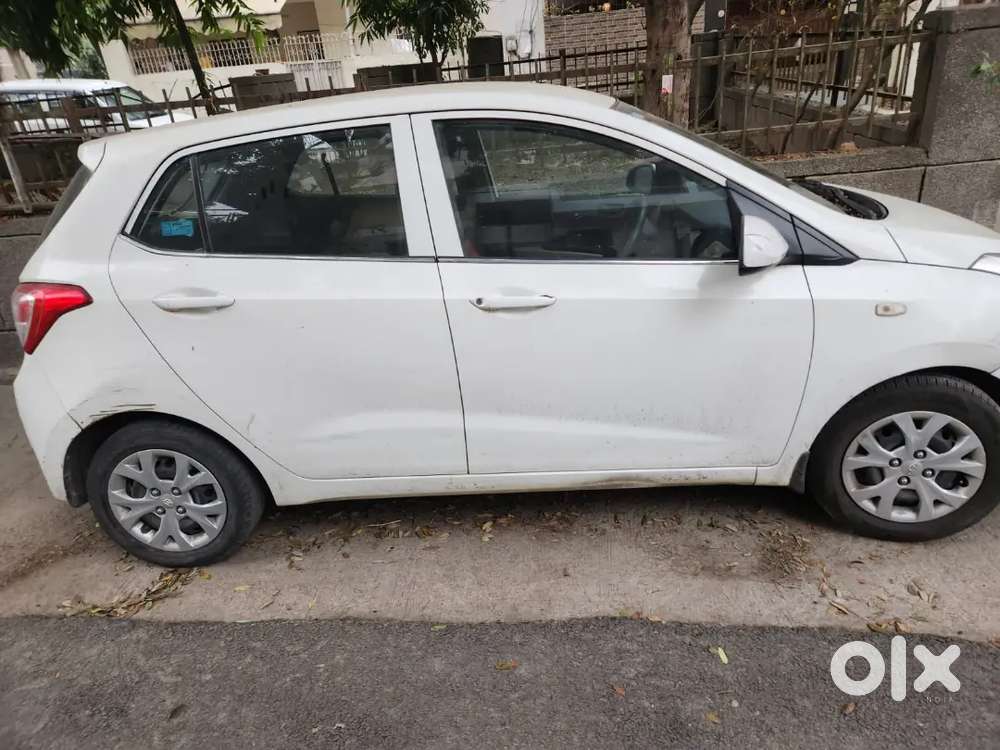 Car For Sale 25000 Km.run On Service Record Genuine