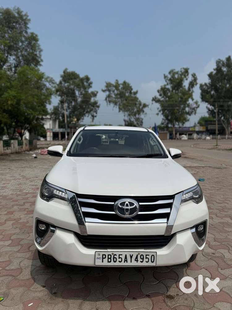 Toyota Fortuner 3.0 4x2 Automatic, 2020, Diesel