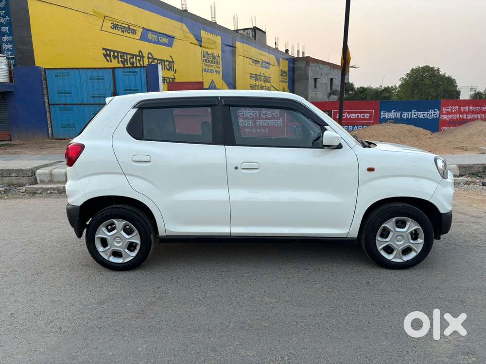 Maruti Suzuki S-presso Vxi Opt, 2022, Petrol