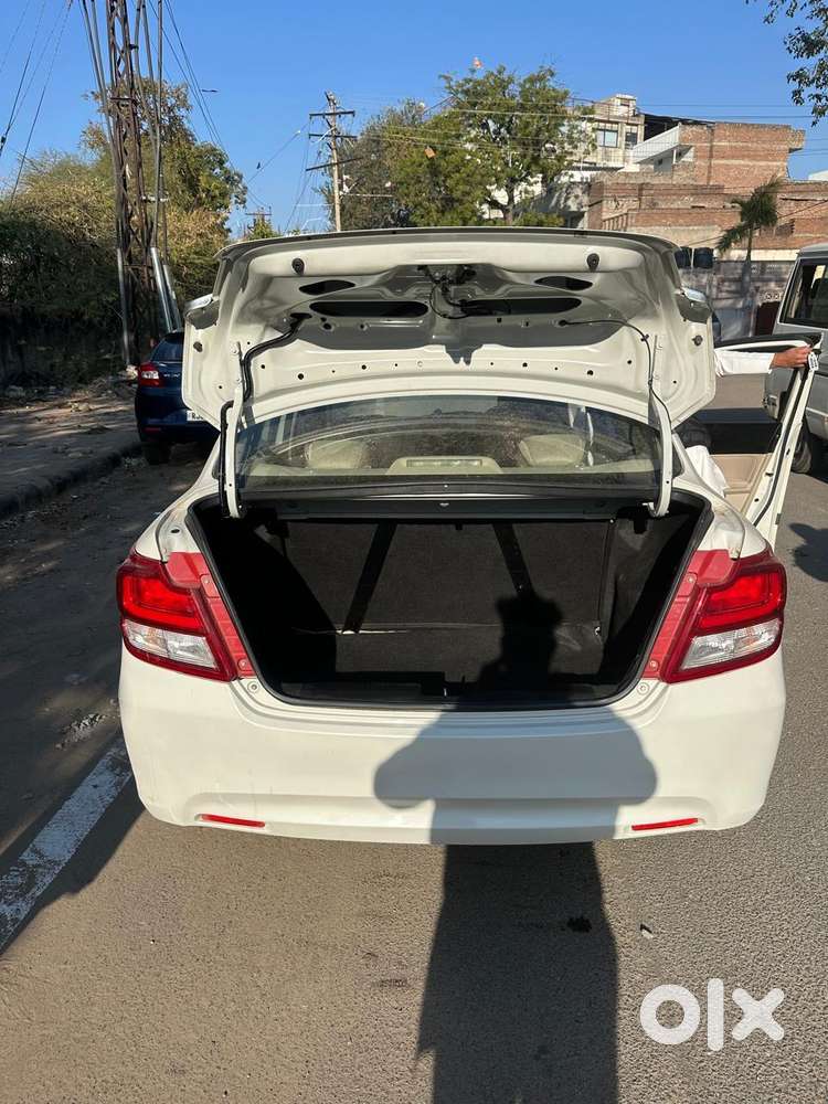 Maruti Suzuki Swift Dzire Vxi(o) Amt, 2018, Petrol