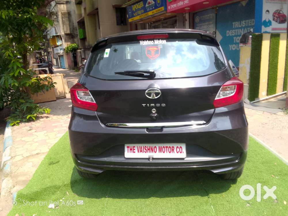 Tata Tiago 1.2 Revotron Xza Plus Amt, 2023, Petrol