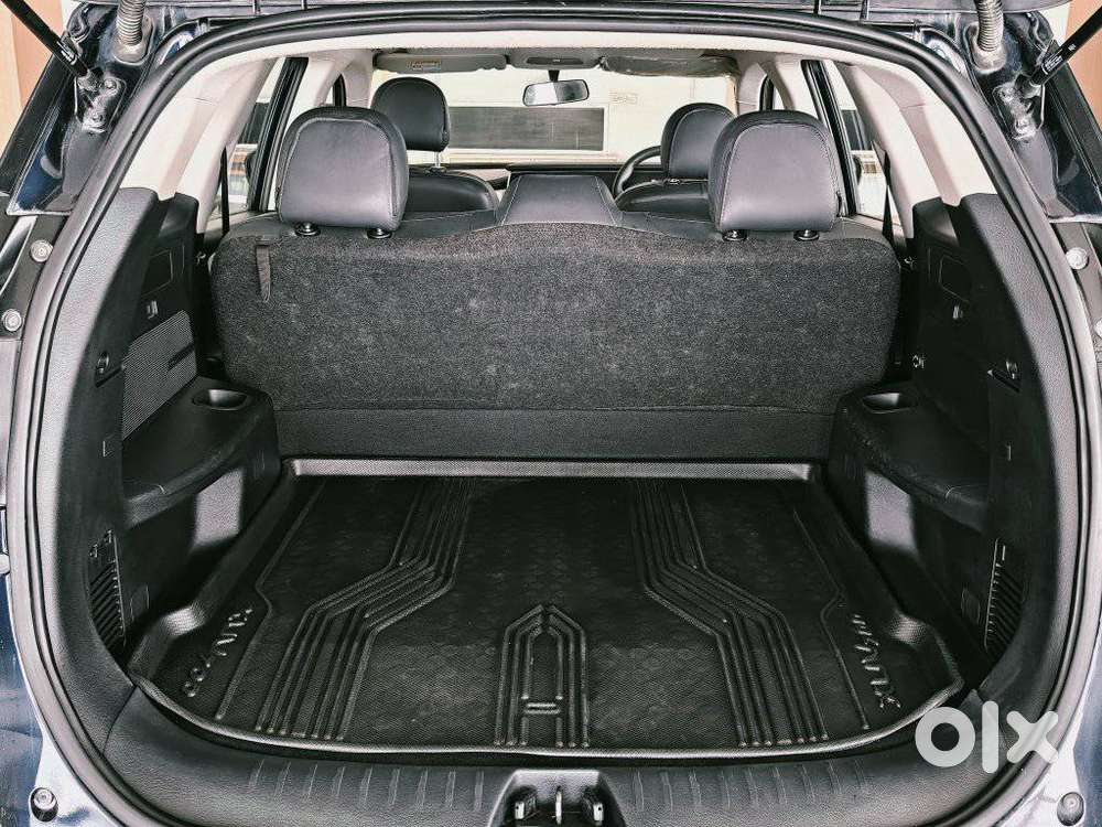 Mahindra Xuv700 2.2 Ax 3 Diesel Mt 5 Str, 2022, Diesel