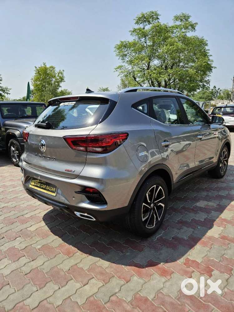 Mg Astor 1.5 Savvy Cvt S Red, 2022, Petrol