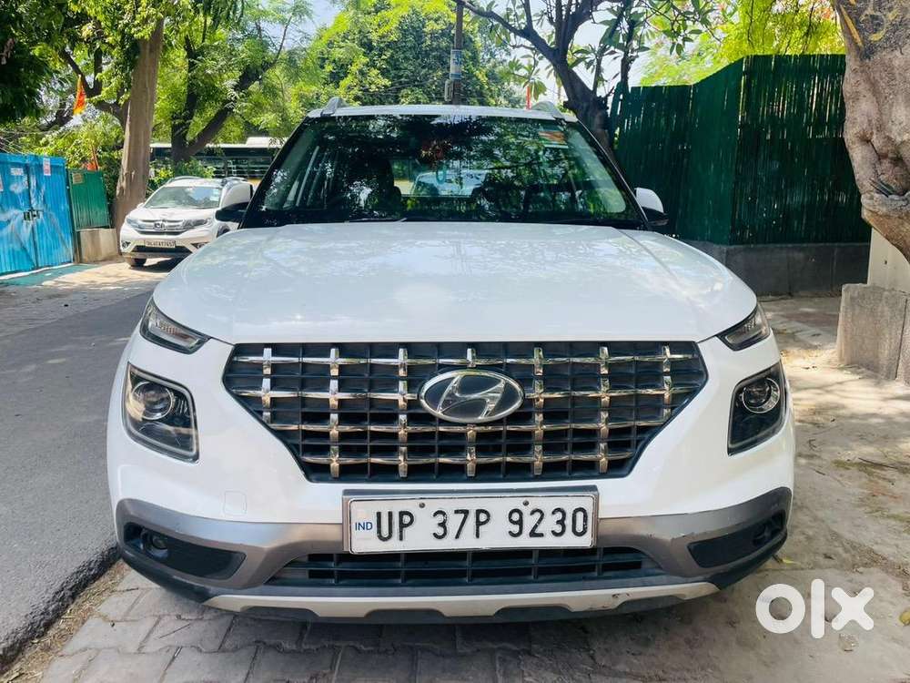Hyundai Venue 2021 Diesel 90000 Km Driven