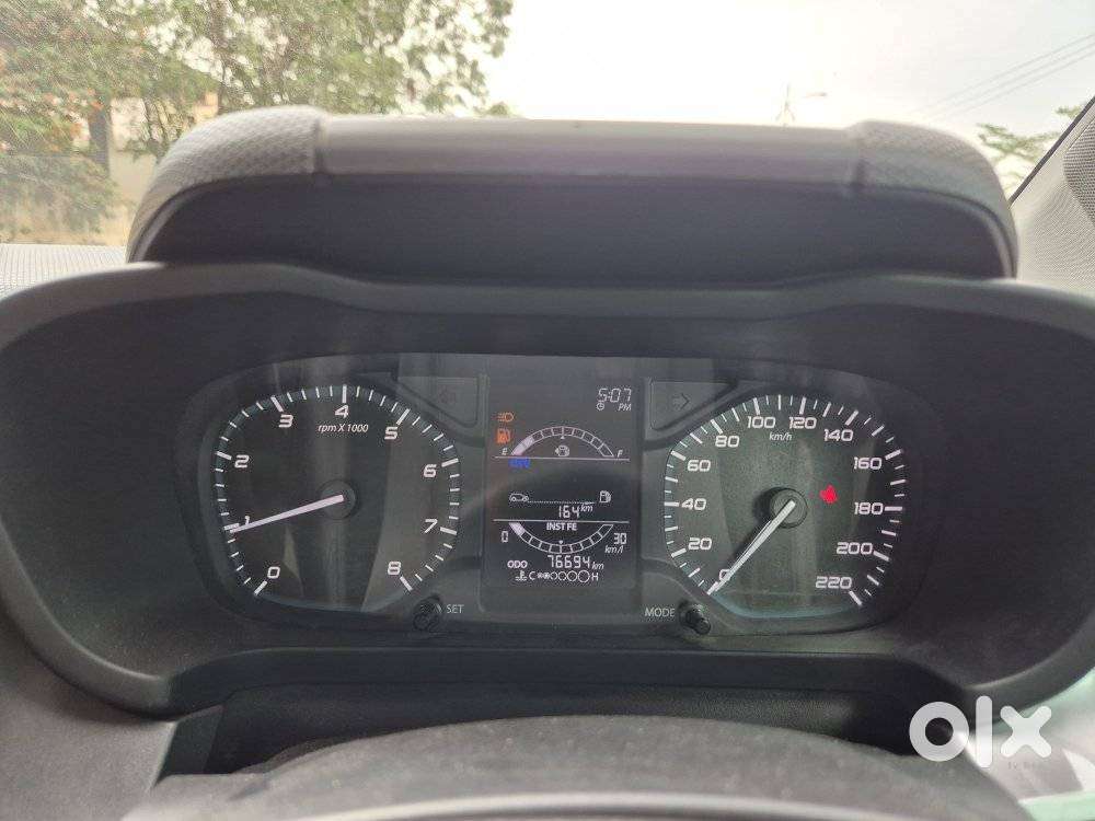 Tata Altroz 1.2 Xt(o) Turbo, 2020, Petrol