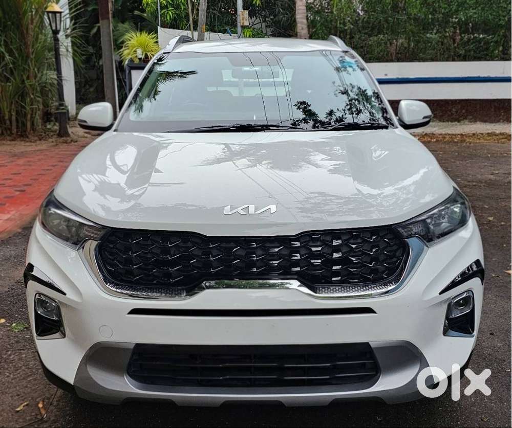 Kia Sonet Htk+ Petrol  Jan 2023 Reg  23,500 Km  Warranty Till 2028