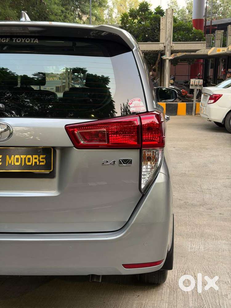 Toyota Innova Crysta [2020-ongoing] 2.4 Vx 7 Str, 2021, Diesel
