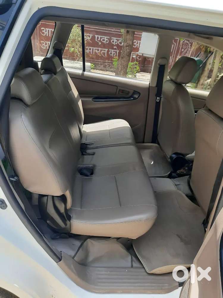 Toyota Innova Diesel 2015