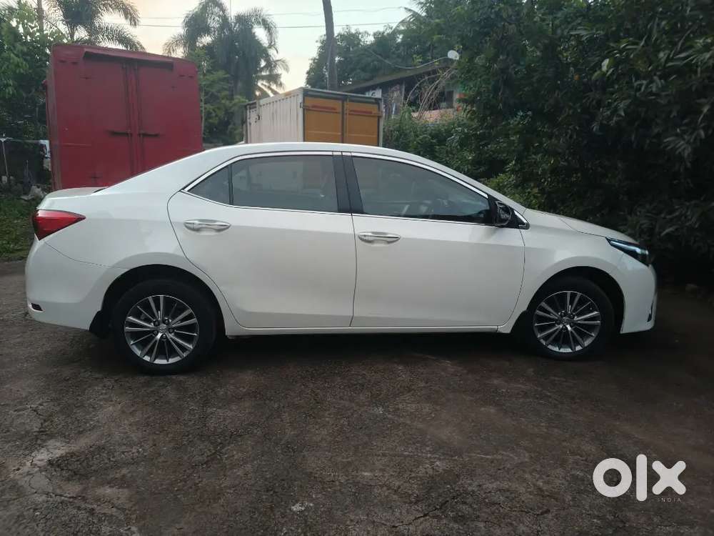 Toyota Corolla Altis 2014
