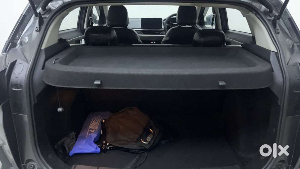 Tata Nexon Creative Plus S 1.2 Revotron Petrol 7dca, 2023, Petrol