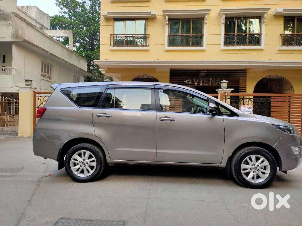 Toyota Innova Crysta 2.4 G Mt 8s, 2018, Diesel