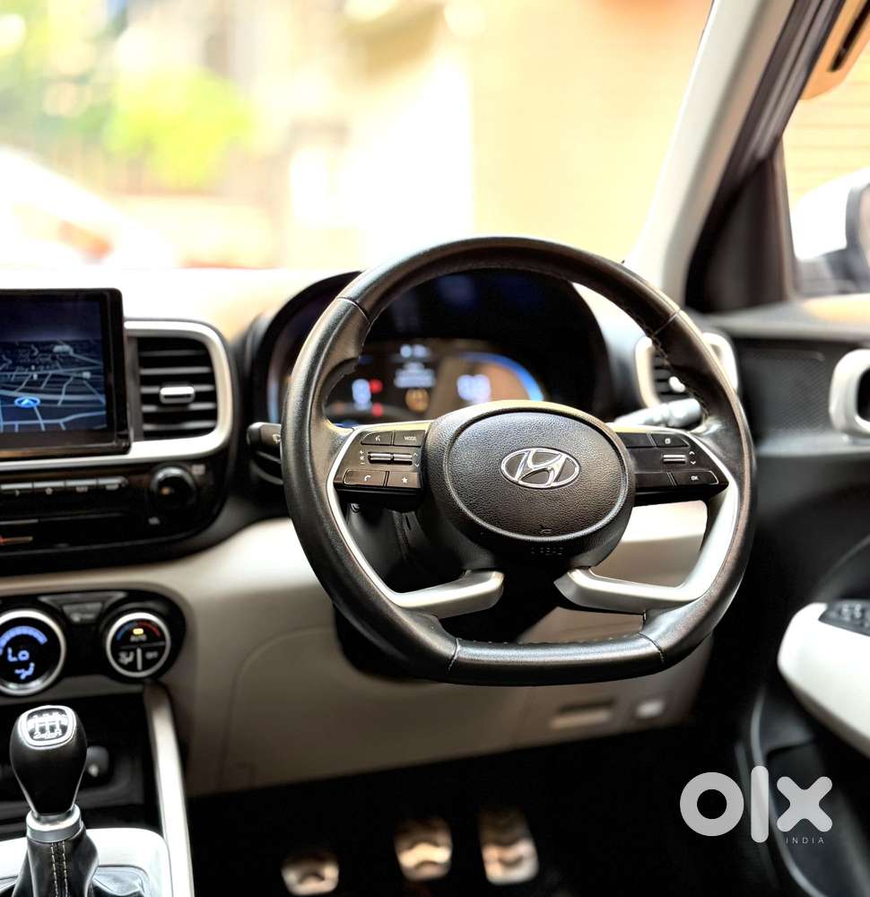 Hyundai Venue Sx Mt, 2022, Petrol