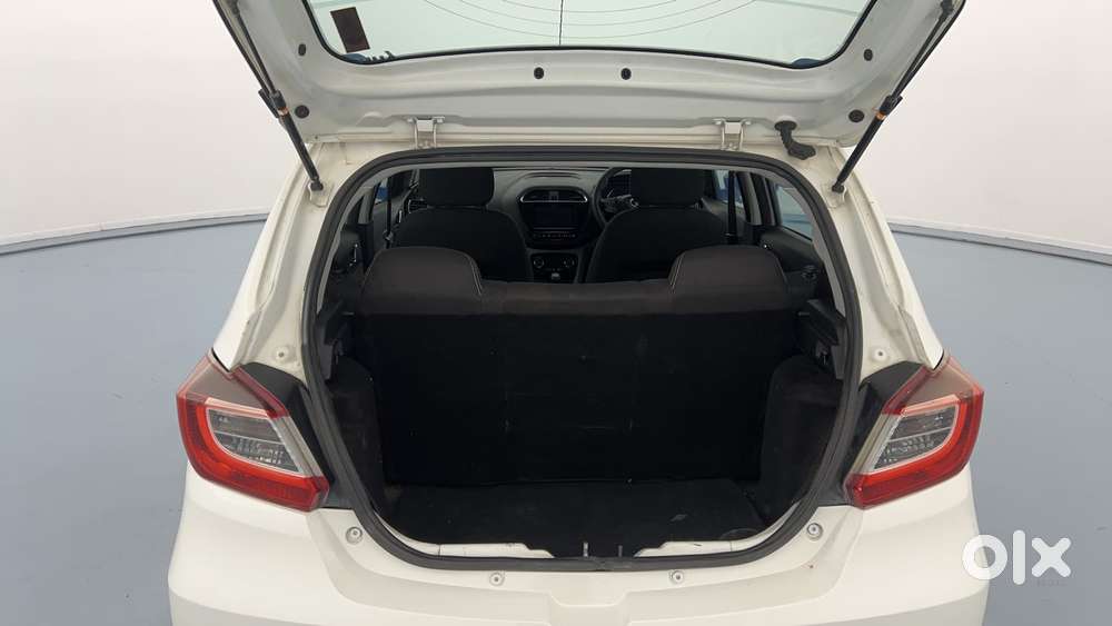 Tata Tiago 1.2 Revotron Xz Plus Dual Tone, 2020, Petrol