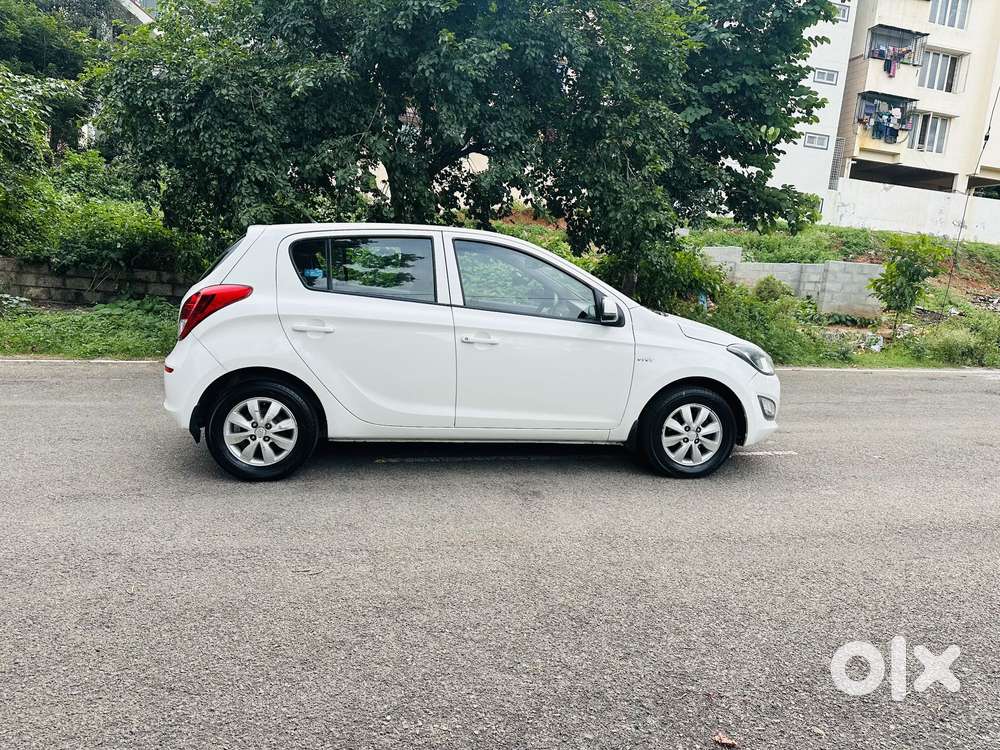 Hyundai I20 Sportz 1.2 Bs-iv, 2012, Petrol