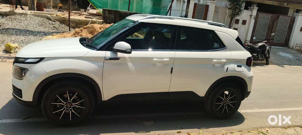 Hyundai Venue 1.5 Crdi Sx (o), 2023, Diesel