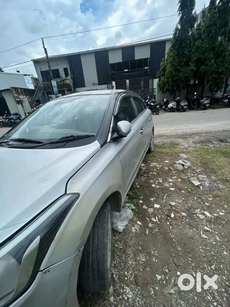 Hyundai I20 Spotz 2015