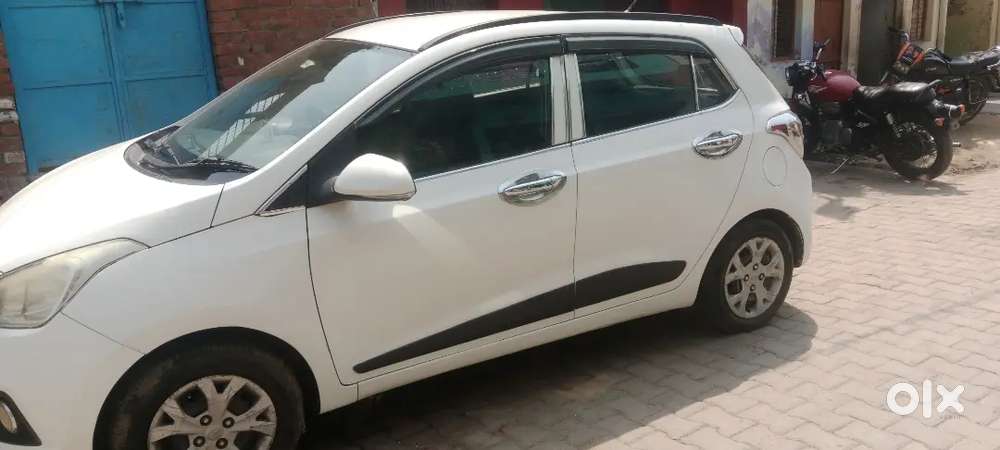 Hyundai Grand I10 2015 Diesel Well Maintained