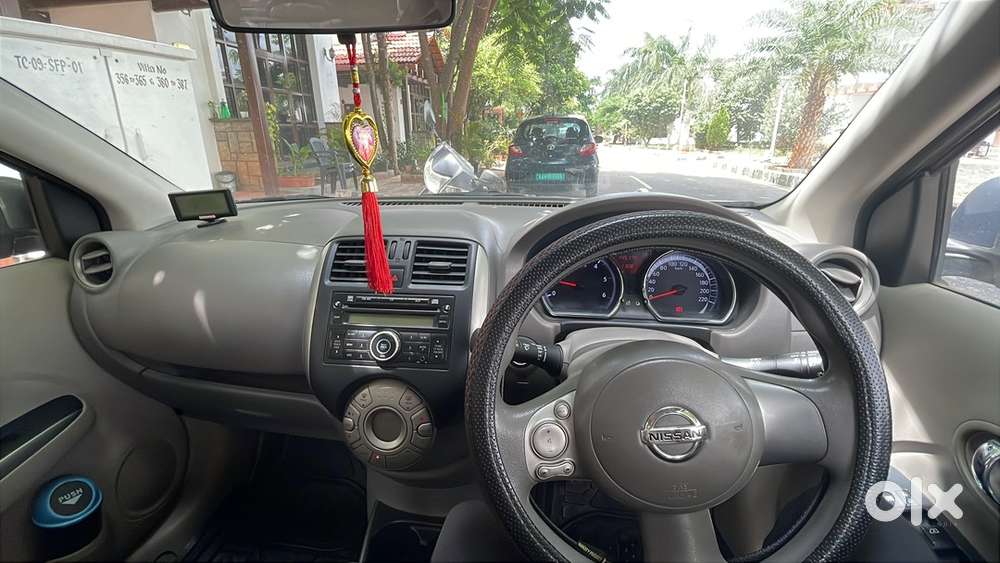 Nissan Sunny Diesel 2012
