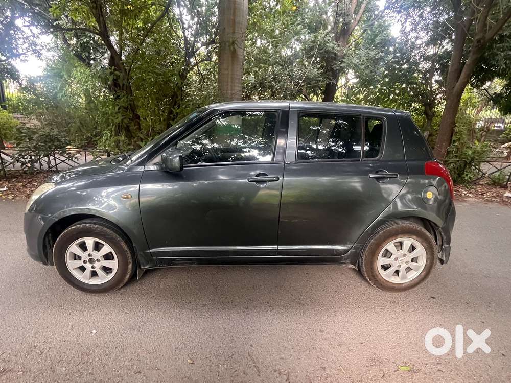 Maruti Suzuki Swift 1.3 Zxi, 2006, Petrol