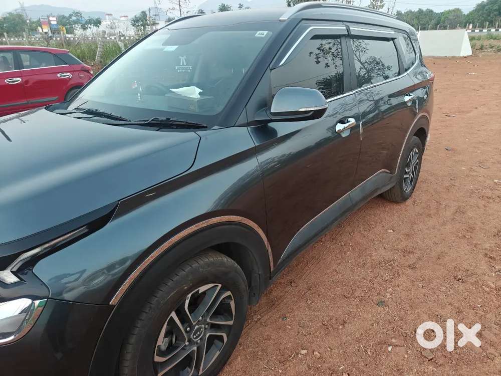 Good Condition Best Car Showroom Track Service