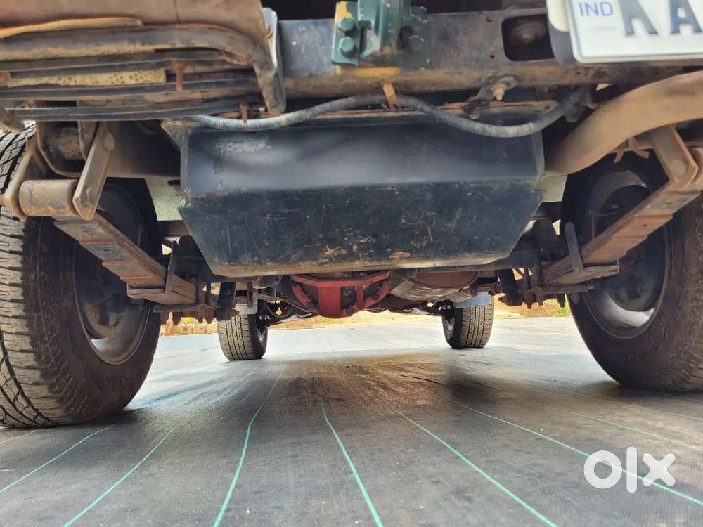 Thar Crde 4x4ac (army Officers Vehicle)