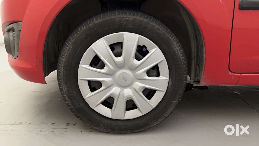 Ford Figo 2010-2012 Petrol Zxi, 2013, Petrol