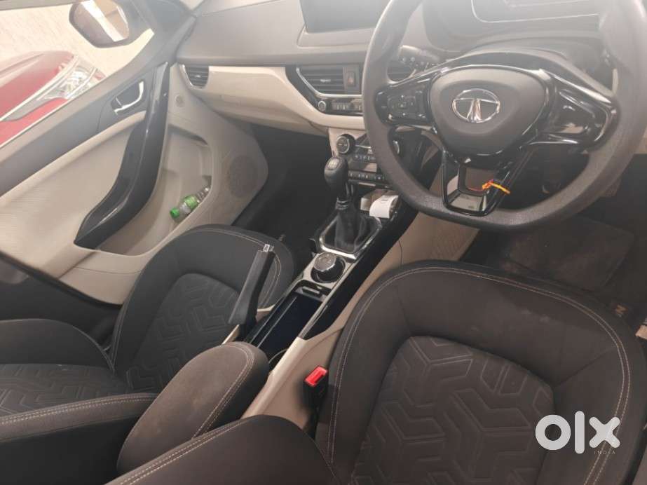 Tata Nexon 1.2 Revotron Xz Plus, 2020, Petrol