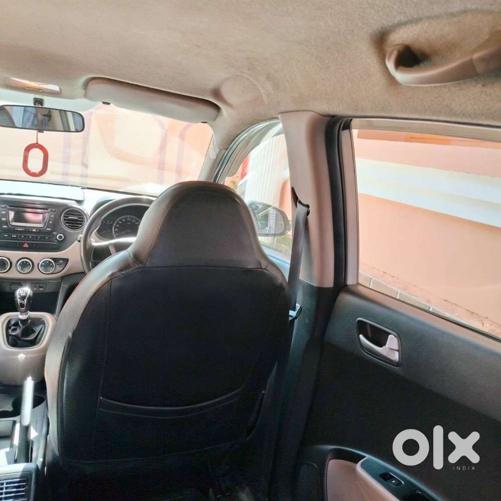 Grand I10 1.1 Sportz Diesel Varient Sep.2014 Model Having Dl No.